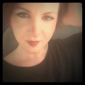 Meet your Posher, Angela